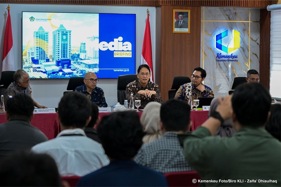 APBN di Tengah Badai Global: Stabilitas yang Terjaga