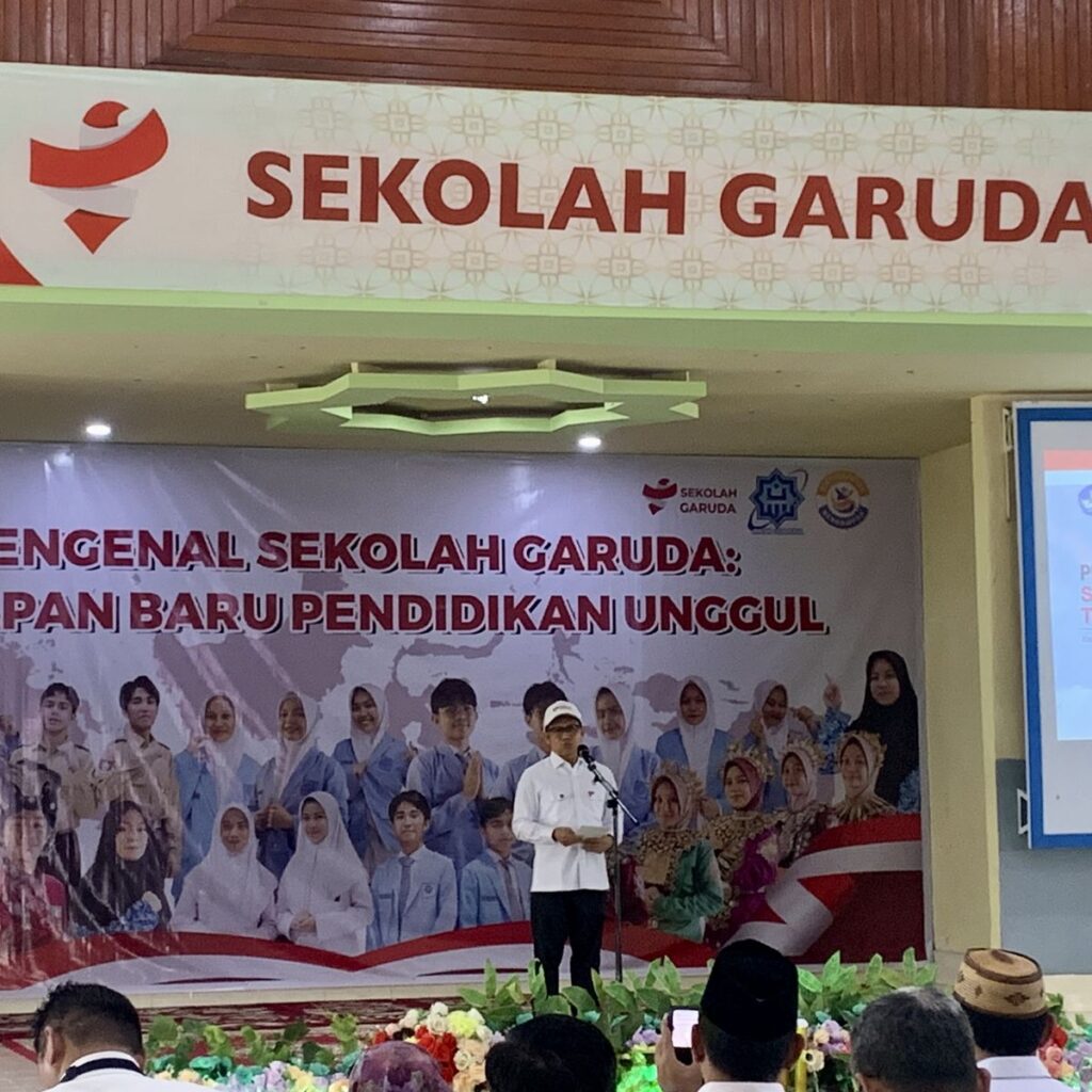 Sekolah Unggul Garuda Transformasi dan Akselerasi Talenta Nasional