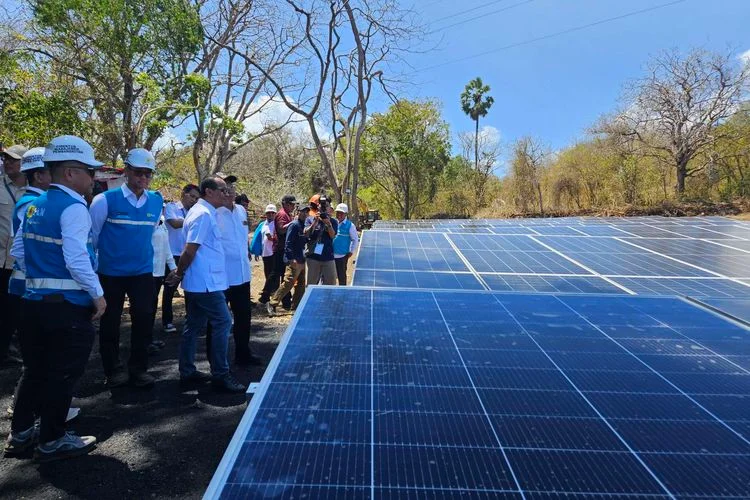 PLTS 100 GWp, Lompatan Peradaban Energi Indonesia